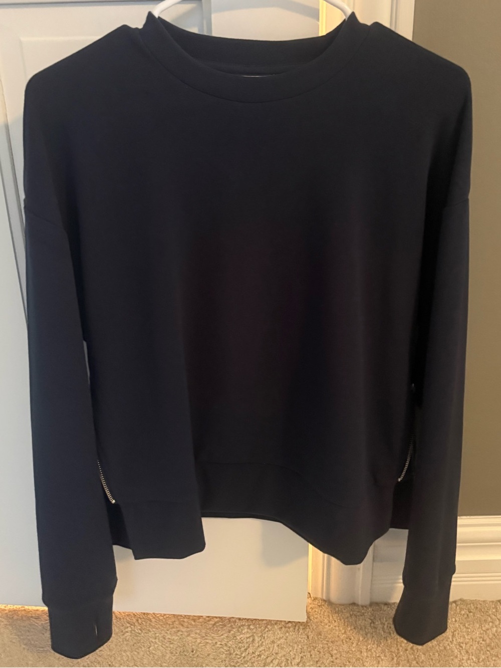 Varley pullover sweatshirt